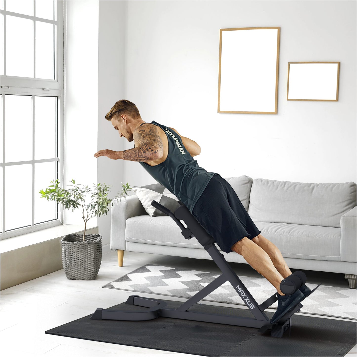 Hyperextension Bench Back Trainer