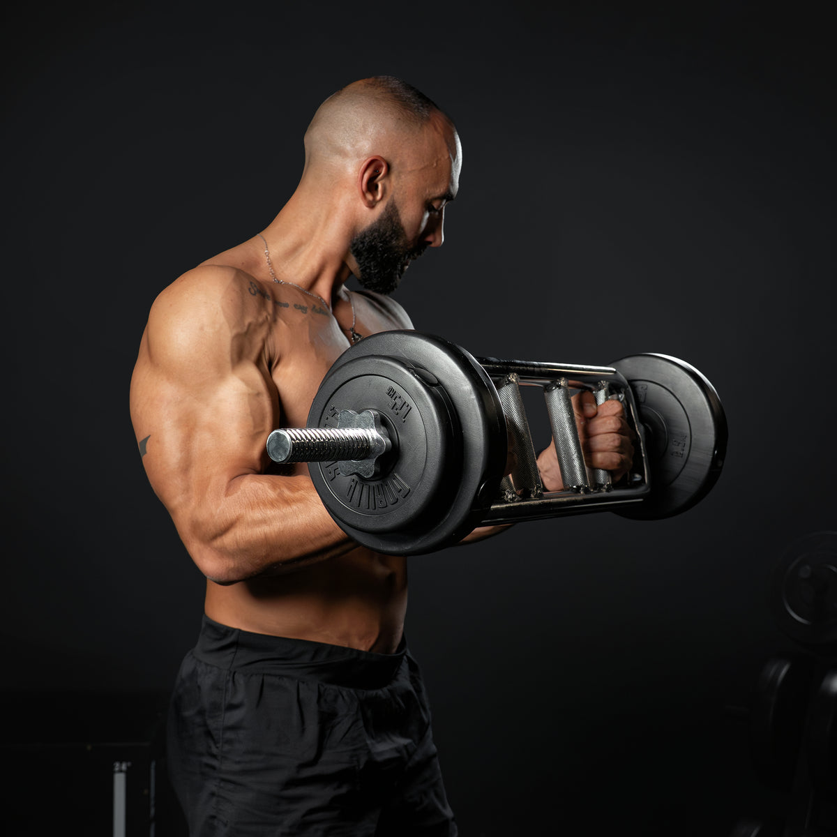 Multi-Grip Triceps Trainer Chrome Bar with Star Collars