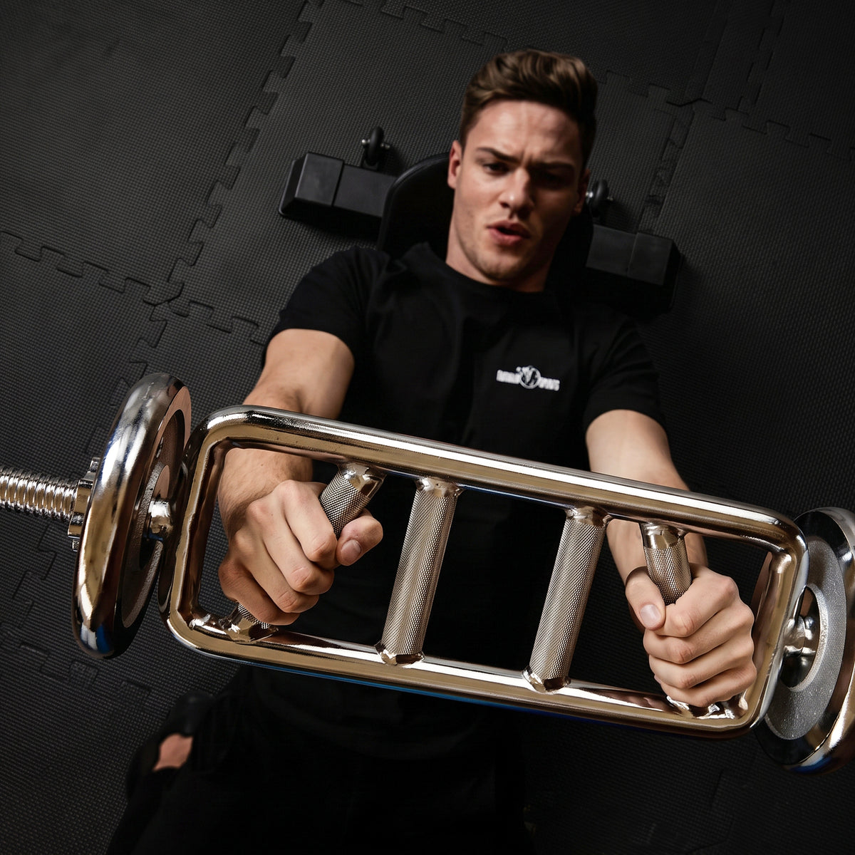 Multi-Grip Triceps Trainer Chrome Bar with Star Collars
