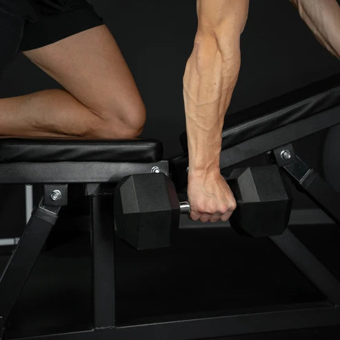 Adjustable Weight Bench in Black