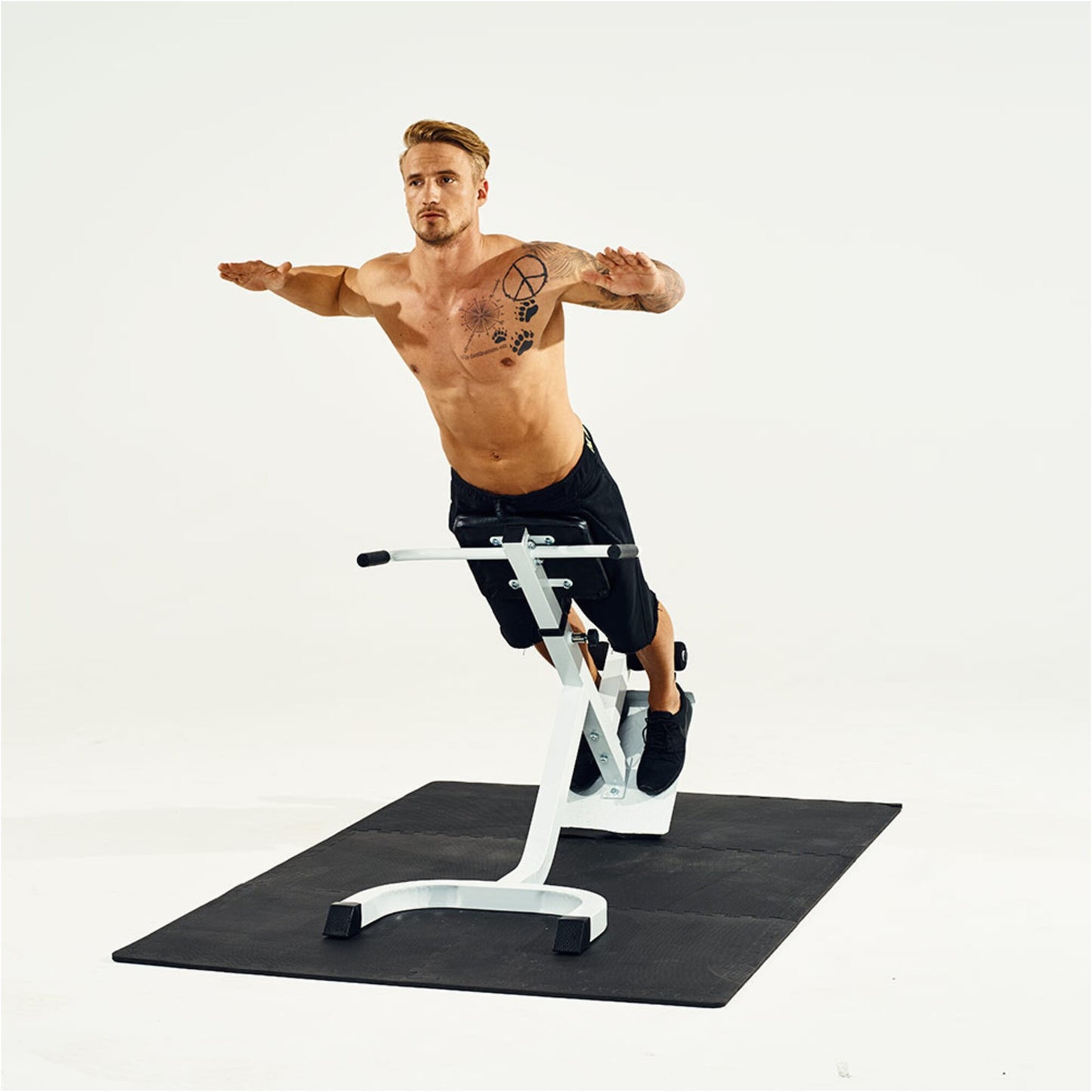 Back Extension Bench