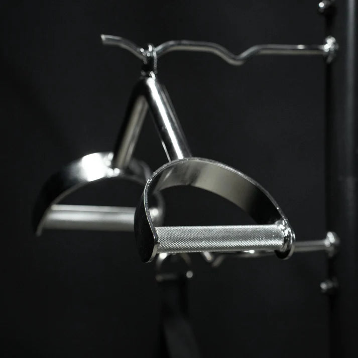 D-Row Handle with Wide Grip in Chrome