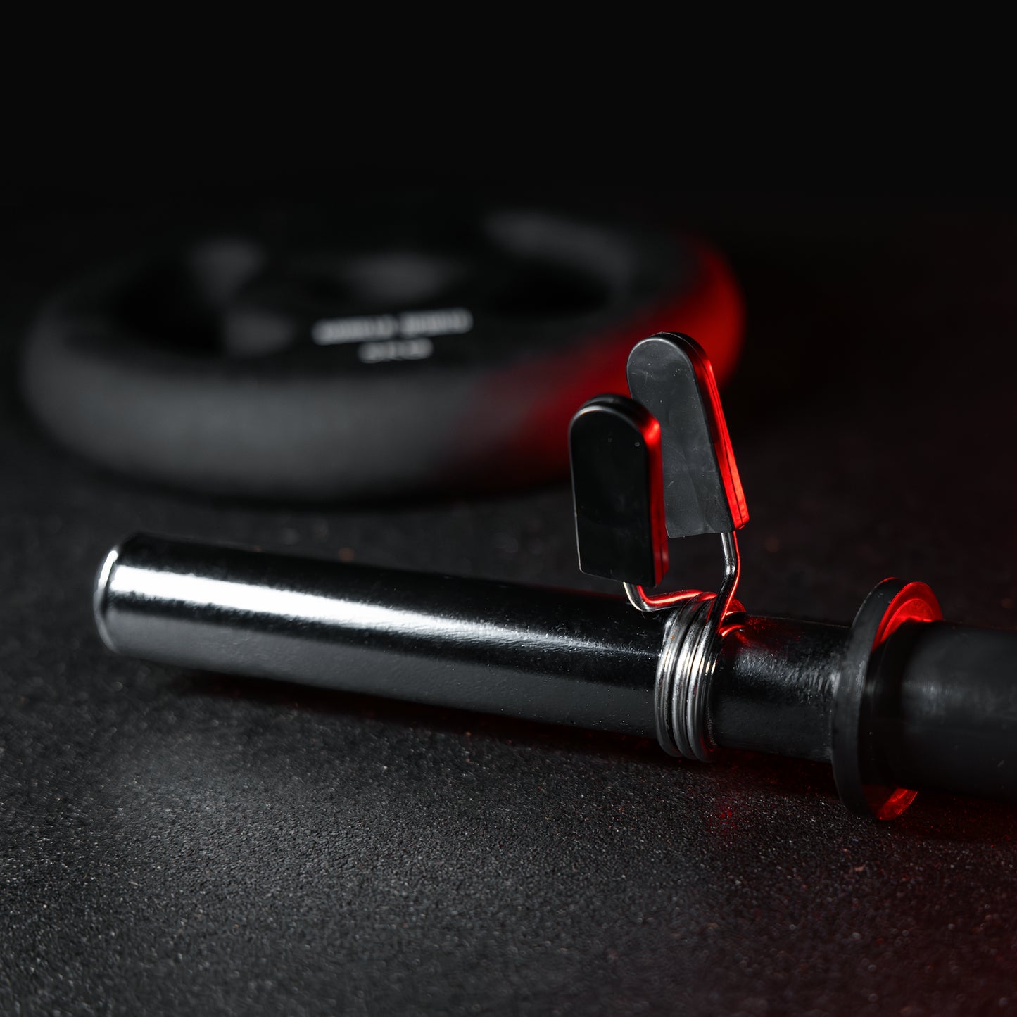 Barbell Bar 130 cm Black/Chrome