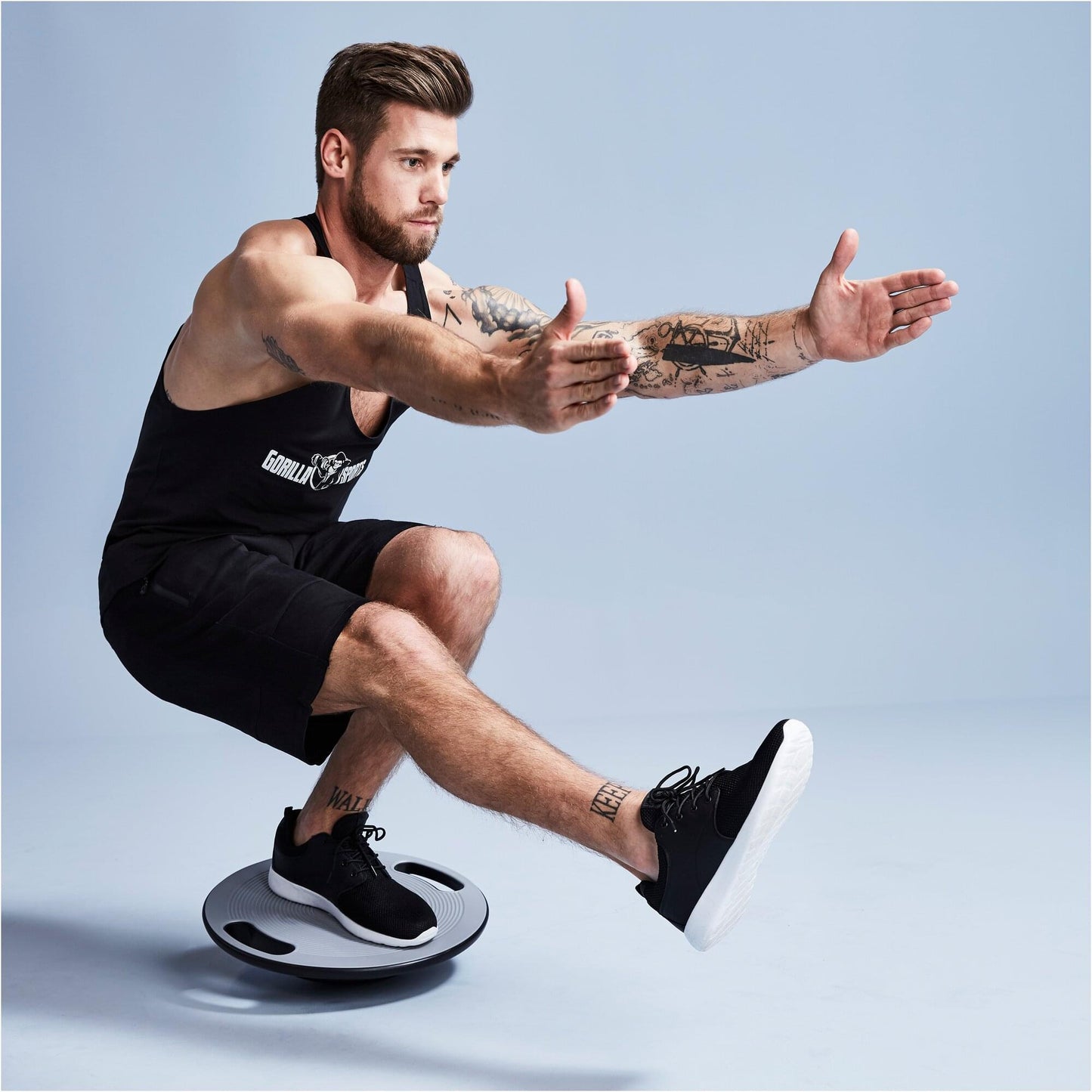 Balance Board with Handles in Black/Dark Gray