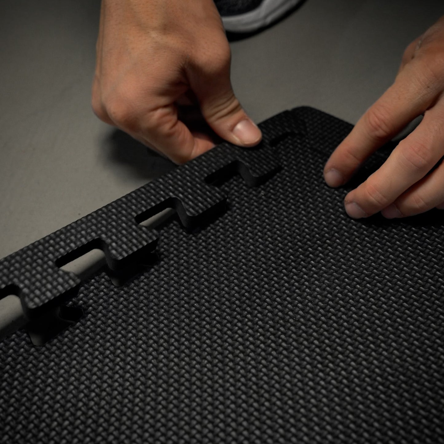 Floor Puzzle Mat (Set of 18 Mats + End Pieces)